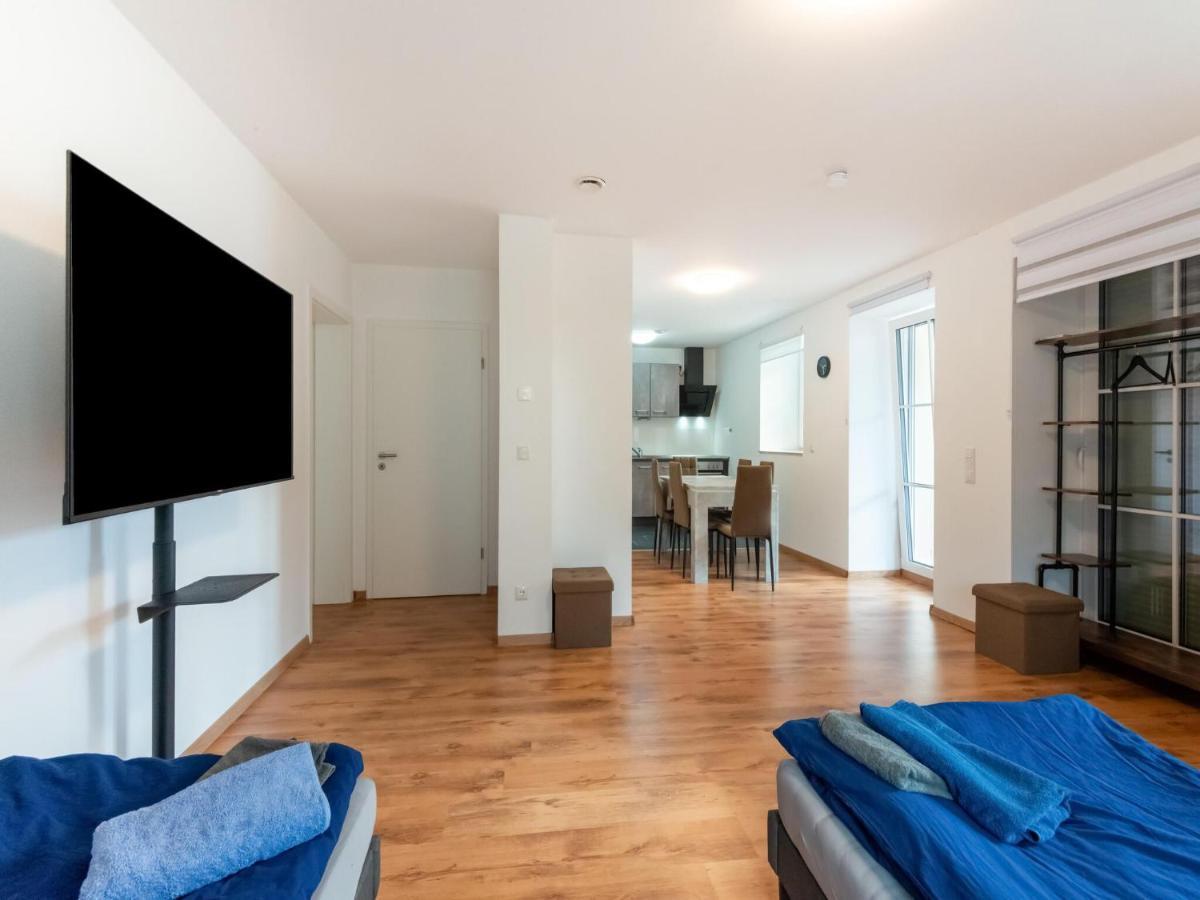 Apartment With Terrace In An Ideal Location Haunsheim Exterior foto